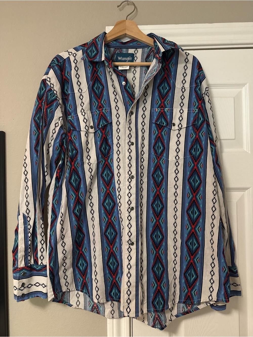 Vintage Wrangler Men’s Blue, White & Teal Geometric Button-Down Shirt